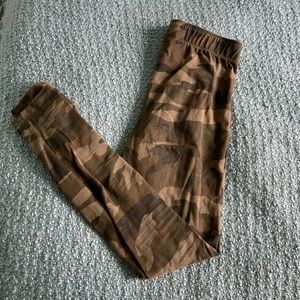 Camo Garage leggings!
